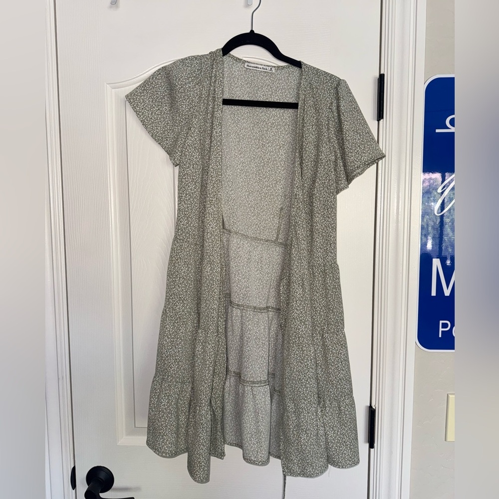 Abercrombie Ditsy Green Floral Tiered Tie Mini Dress